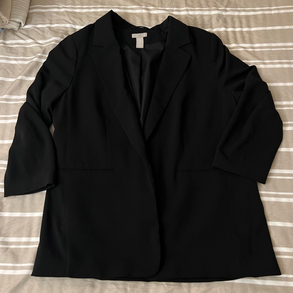 H&M women’s XL black Blazer